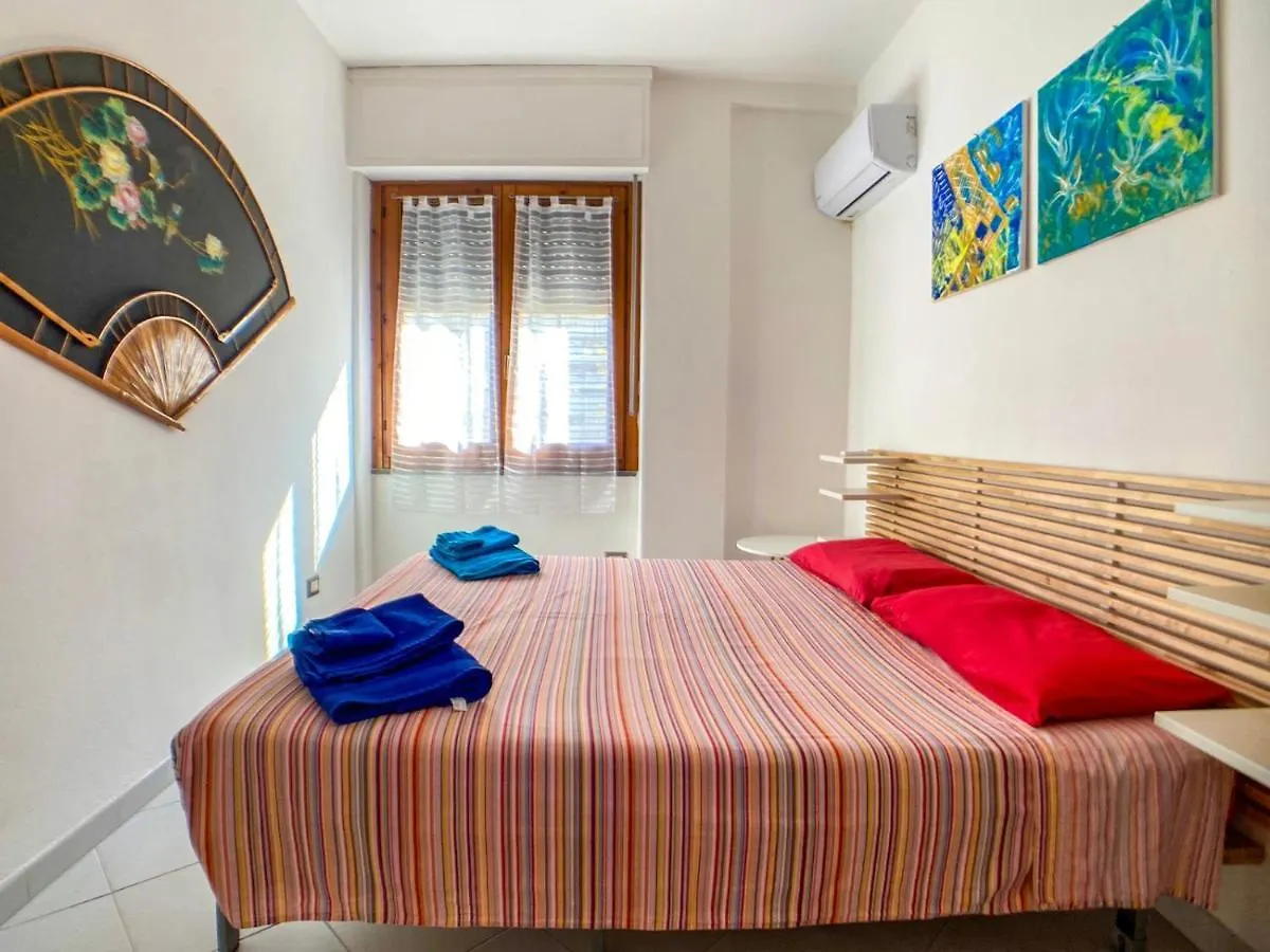 Artist Alguerhouse Villa İtalya